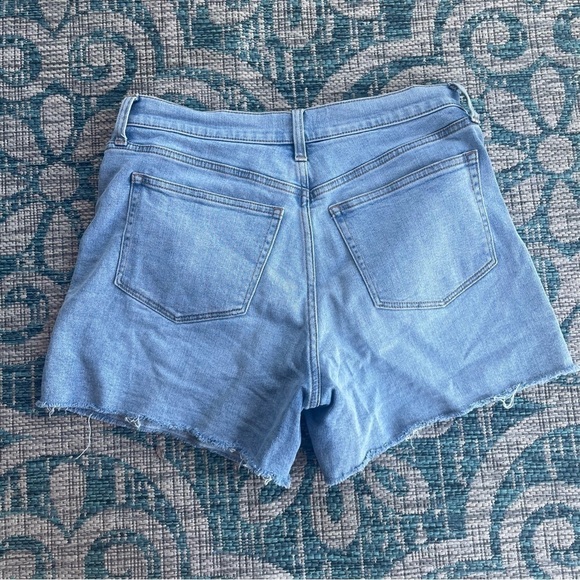 J. Crew Mid-rise denim short in Bleecker wash - Picture 4 of 8